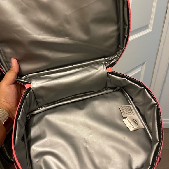 Herschel youth cheetah camo neon pink/black Bagpack, pencil case and lunch bag - Picture 8 of 13